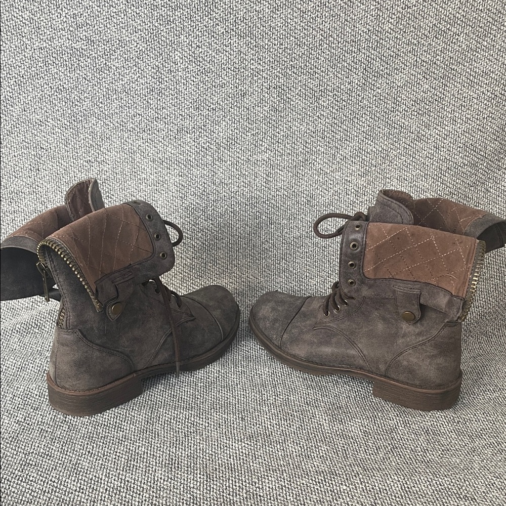 Dollhouse Charcoal Lace-Up Moto Boots - Picture 15 of 16